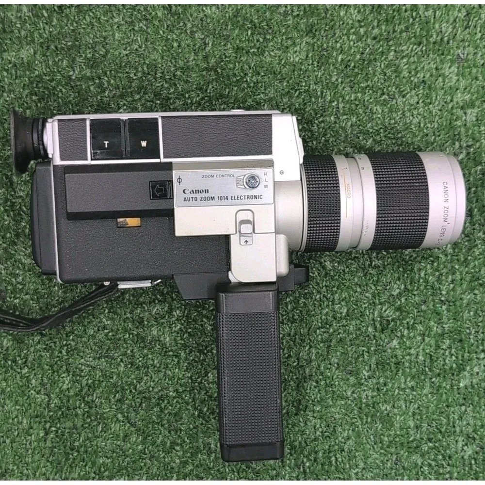 Vintage CANON Auto Zoom 1014 Electronic, Super 8‎ Film Camera Not Working